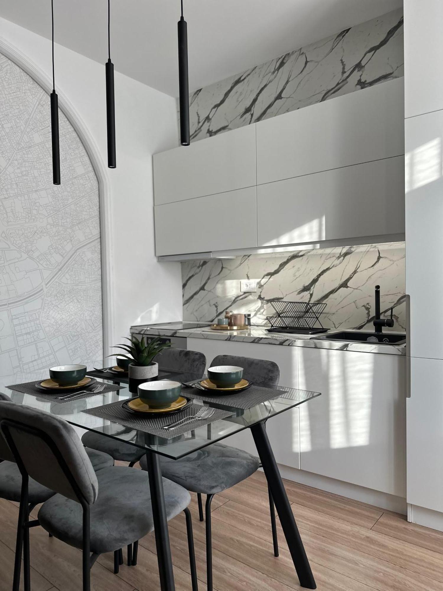 Abc Apartment Blloku Center Тирана Екстериор снимка